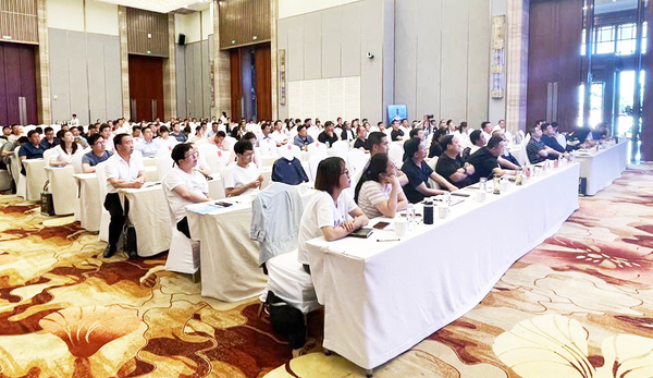 愛國小男孩受邀參加平涼市住房城鄉建設系統安全生產月活動